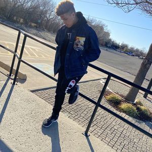 Meet your Posher, Onaje